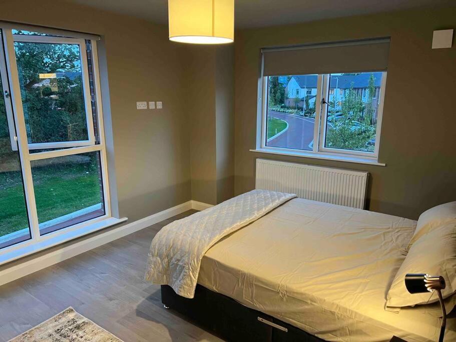 3 Bed Rooms Vip Family House Dublino Esterno foto