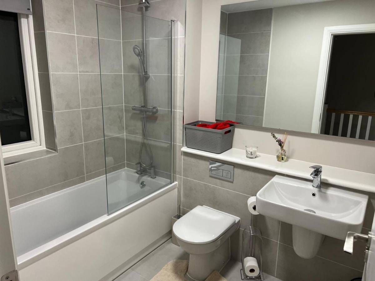 3 Bed Rooms Vip Family House Dublino Esterno foto